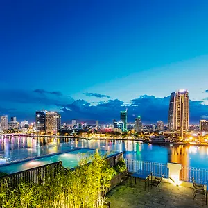 Ibiza Riverfront Powered By Aston **** Da Nang